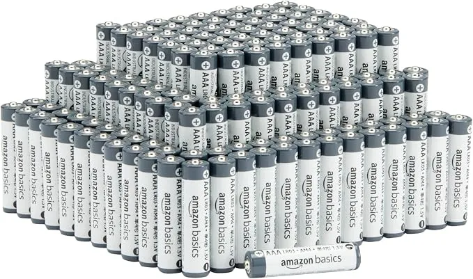 150 סוללות AAA אלקליין של Amazon Basics, בחיי מדף של 5 שנים