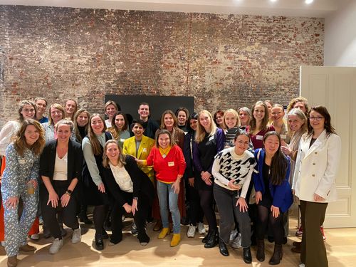 Walking session design and delivery at the Women in CX annual conference