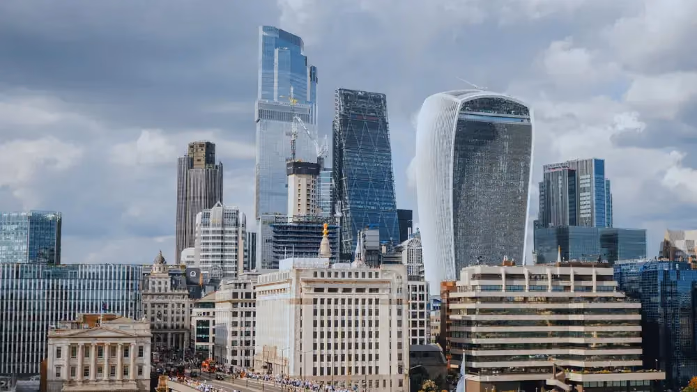 Macfarlanes reaches £3m PEP, announces new senior partner