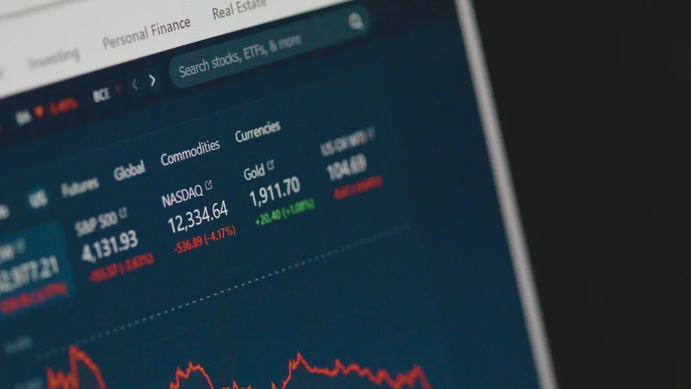 Simpson Thacher, TW advise on $250m buyout of UK markets data business