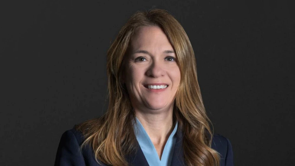 Simmons hires 10 laterals as its stealth growth story continues