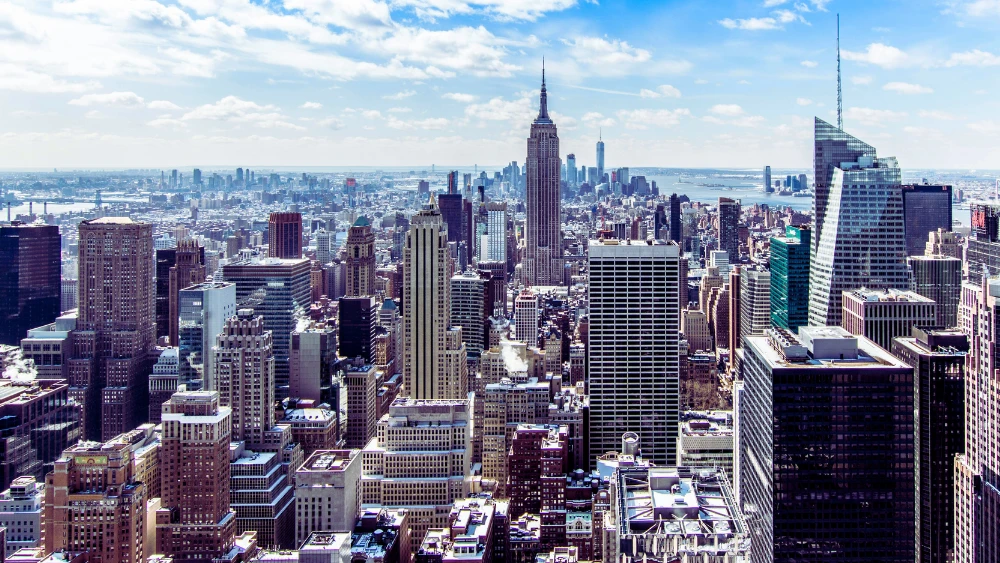 Latham strikes again at Wachtell as Big Law's elite talent war intensifies