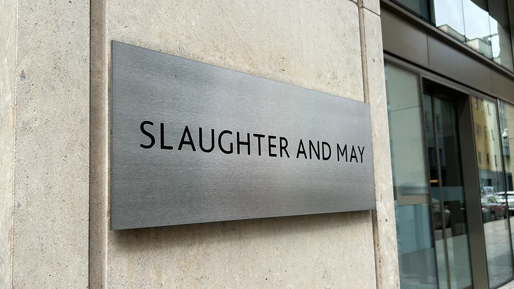 Slaughters loses senior M&A partner to Paul Hastings