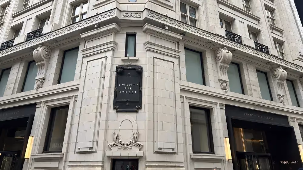 Paul Weiss adds Dechert funds partner in London private capital push