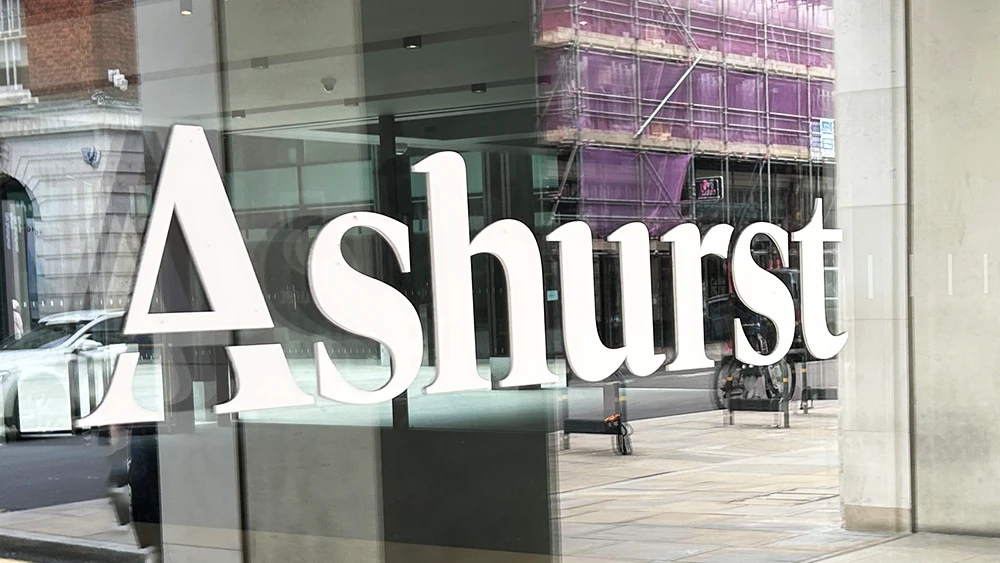 Leaner partner round at Ashurst ahead of US tie-up