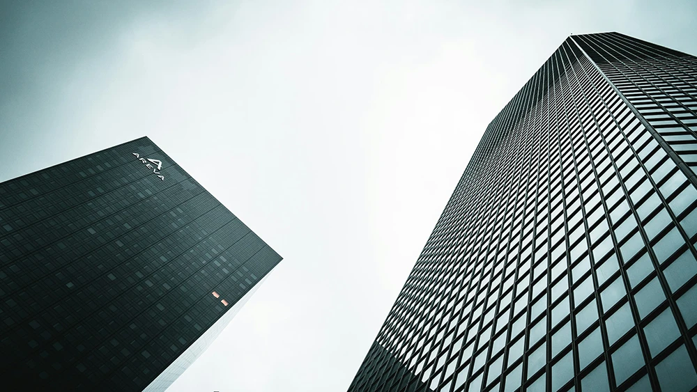 Clifford Chance loses seven-lawyer Paris funds team to Gibson Dunn