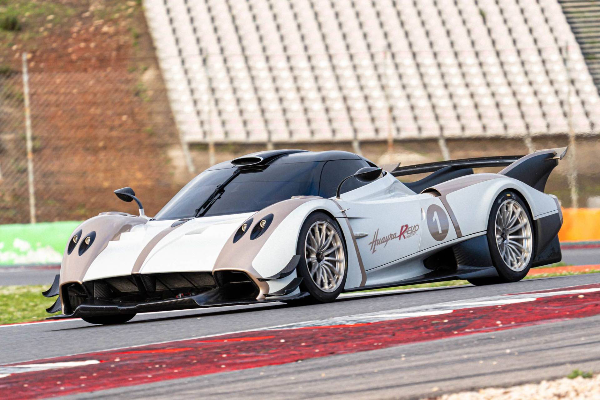 Pagani Huayra R Evo Roadster