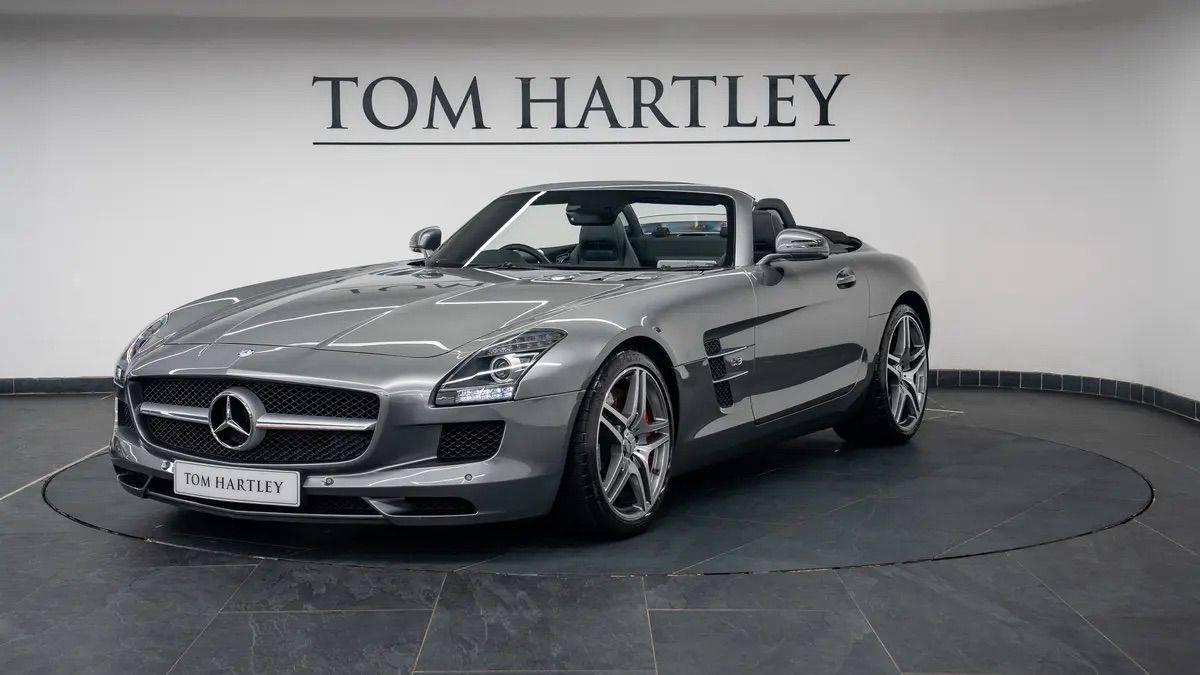 Mercedes-Benz SLS Roadster