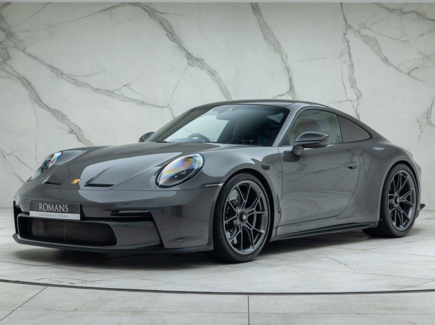 Porsche 911 (992) GT3 Touring