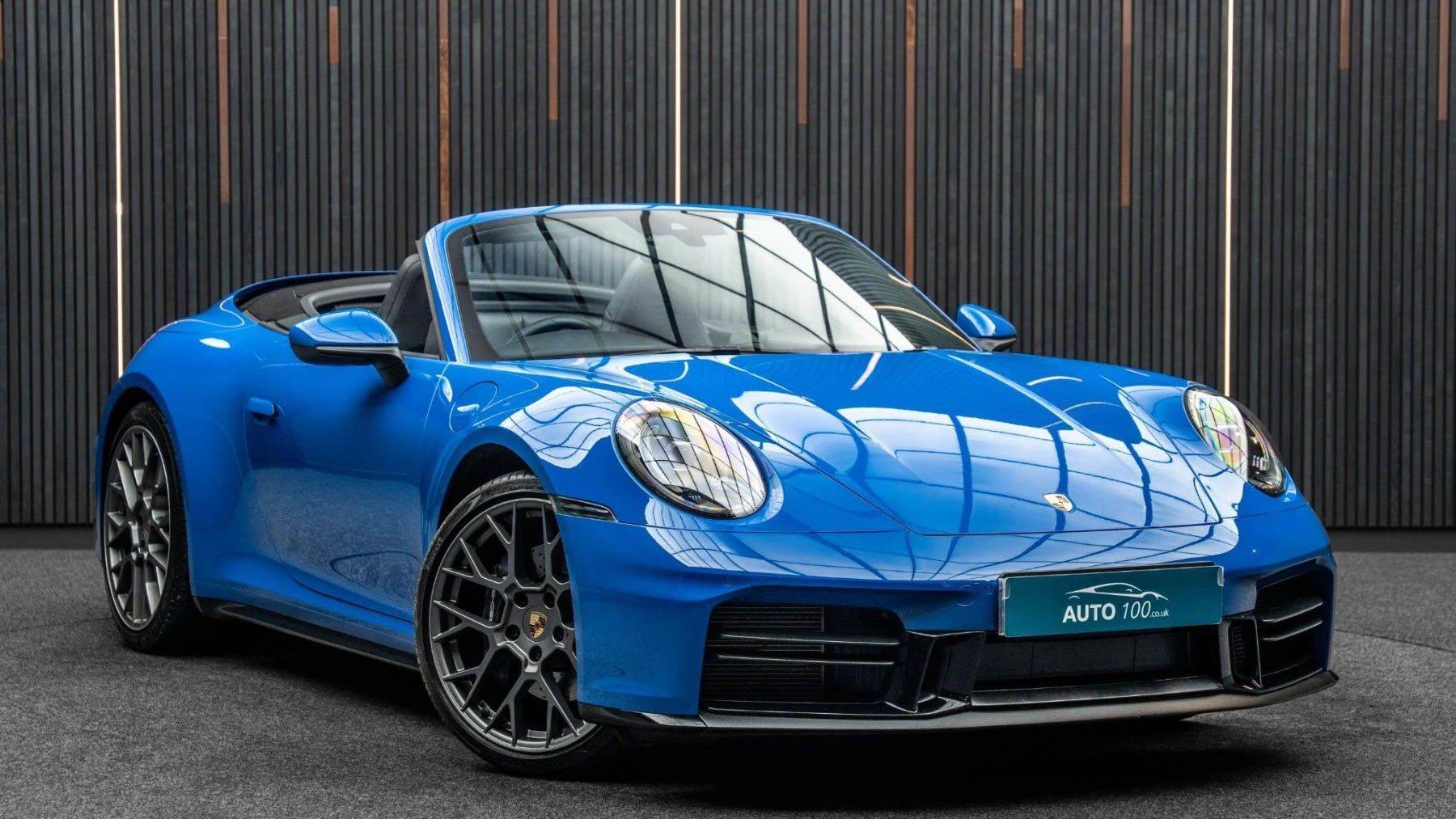 Porsche 911 (992.2) Carrera Cabriolet