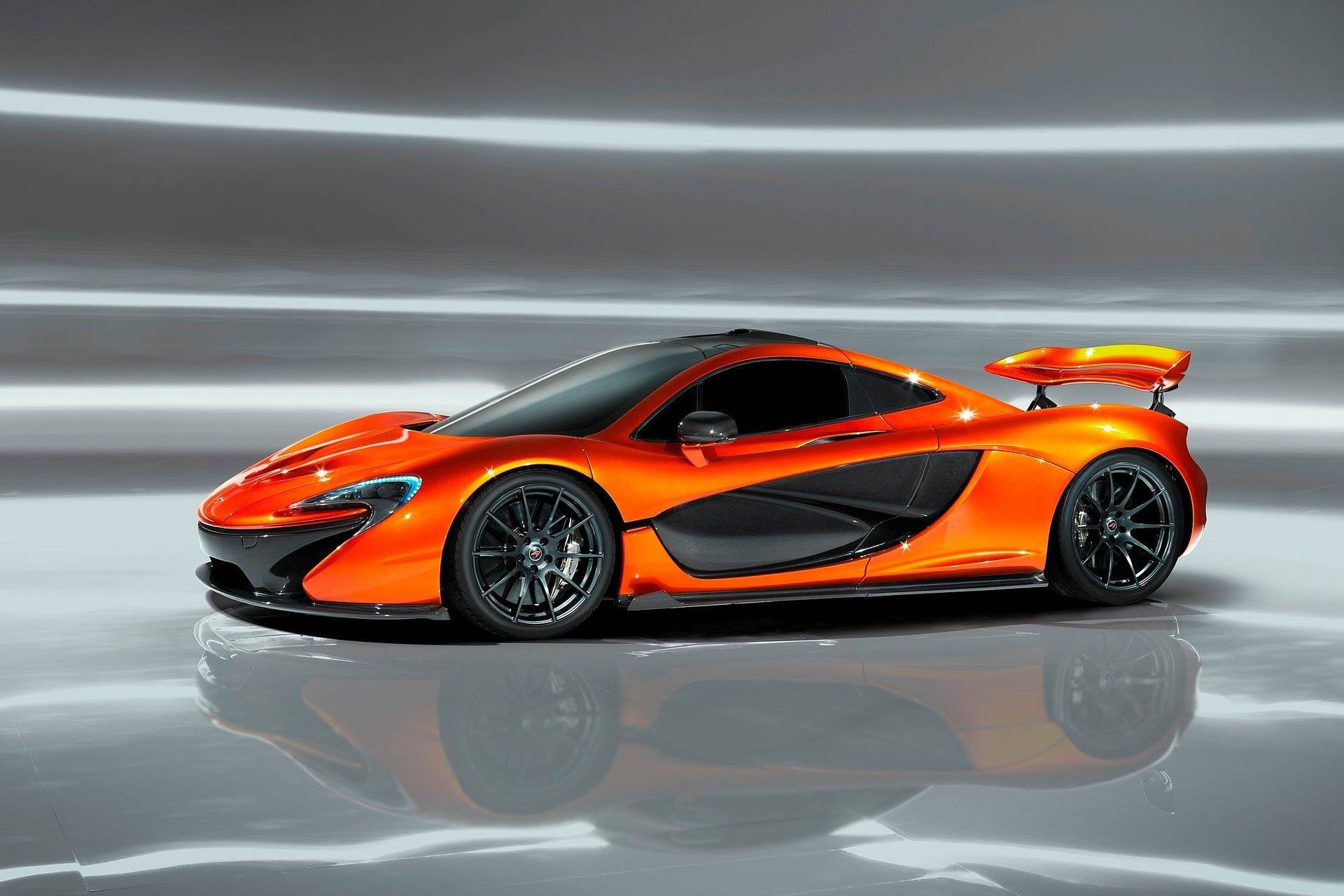 McLaren P1