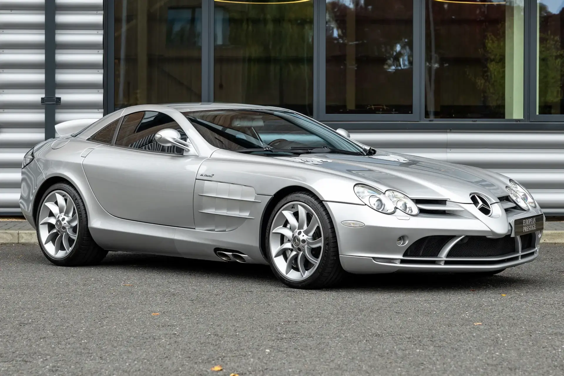Mercedes-Benz SLR McLaren