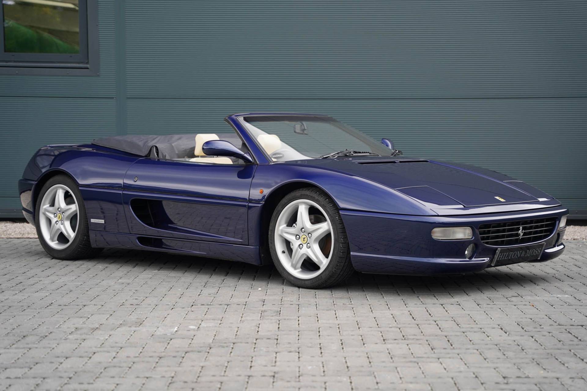 Ferrari F355 Spider