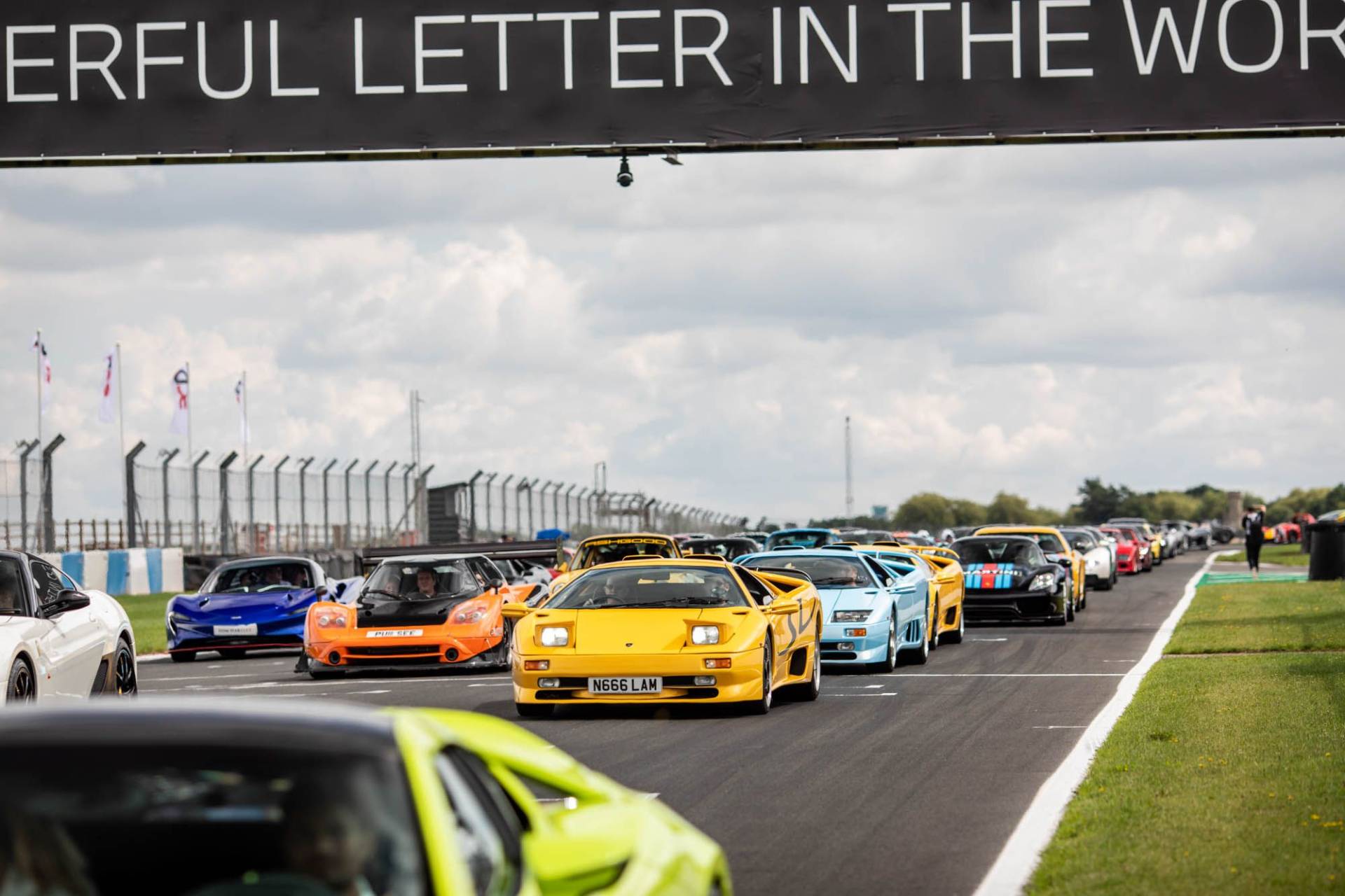 Lamborghini Diablo SV