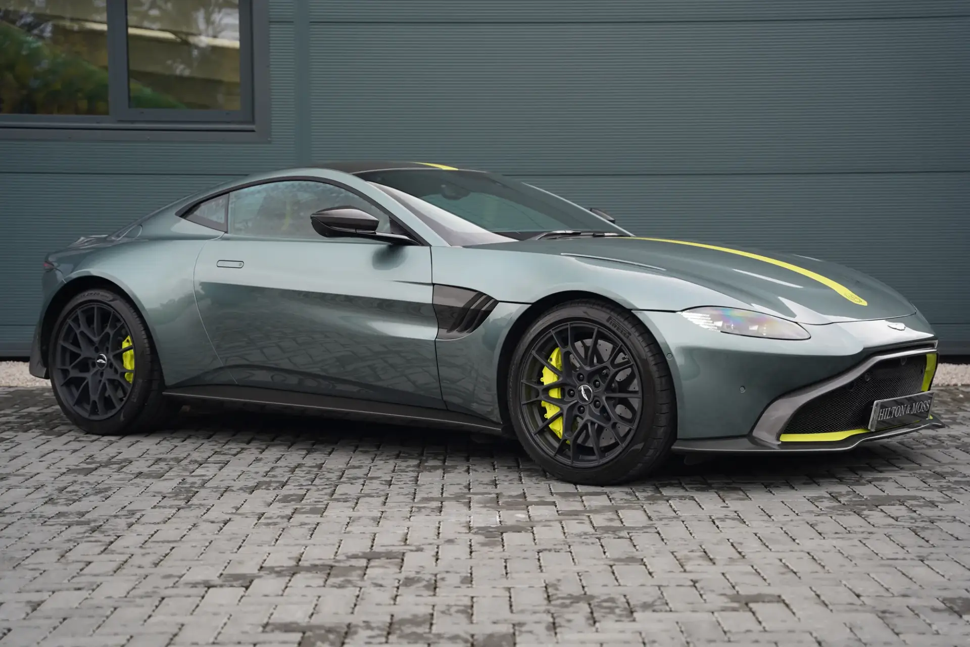 Aston Martin Vantage AMR Hero 59