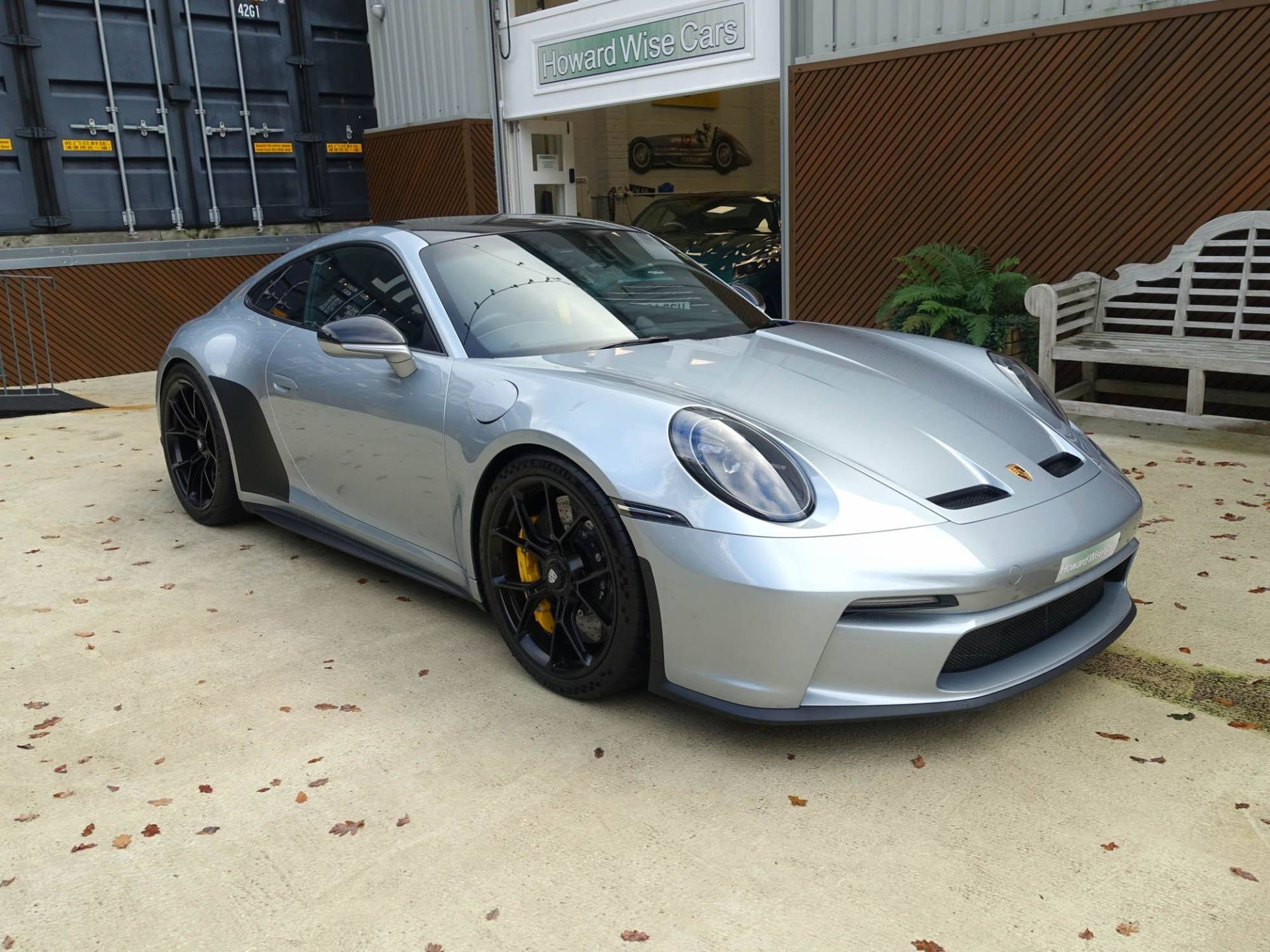Porsche 992 GT3 Touring