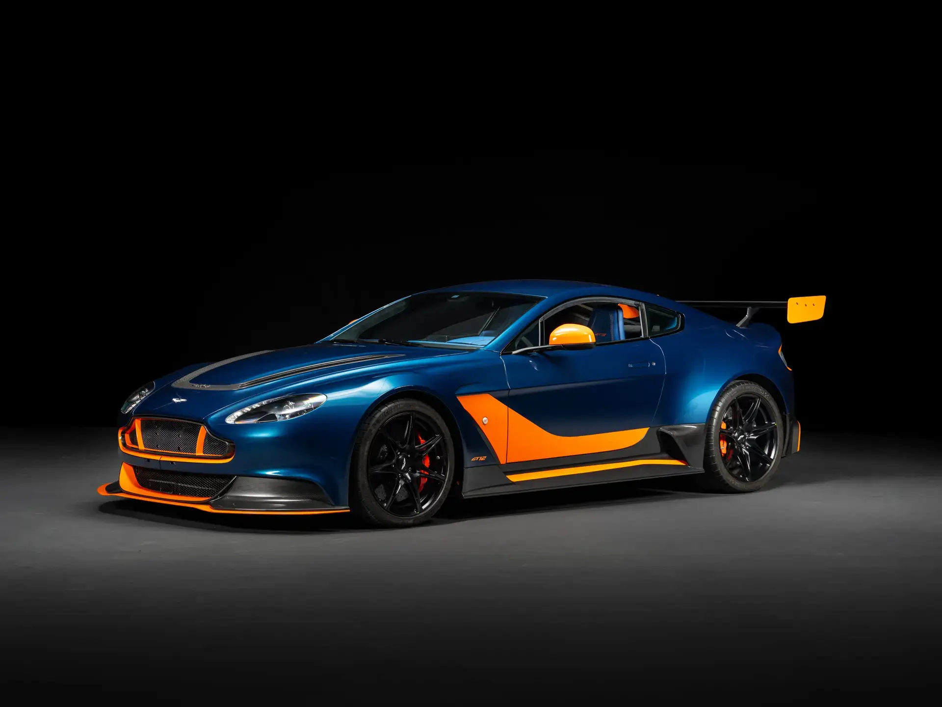 2016 Aston Martin Vantage GT12