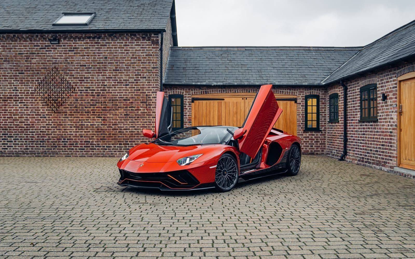 Lamborghini Aventador Ultimae Roadster