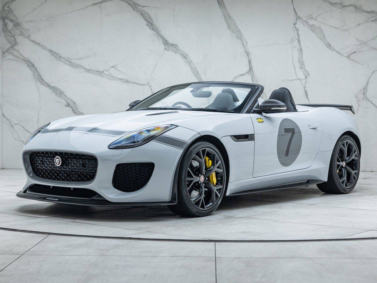 Jaguar F-Type Project 7