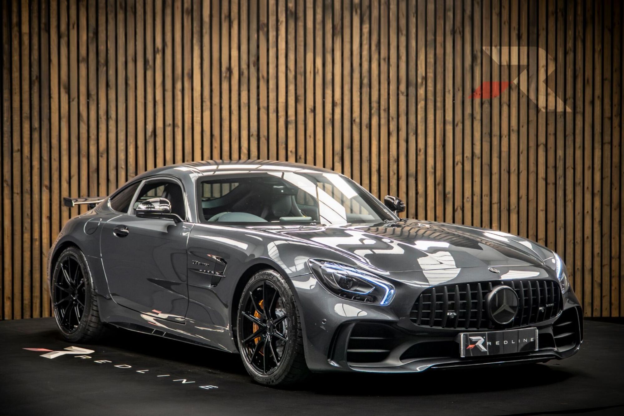 Mercedes-AMG GT R