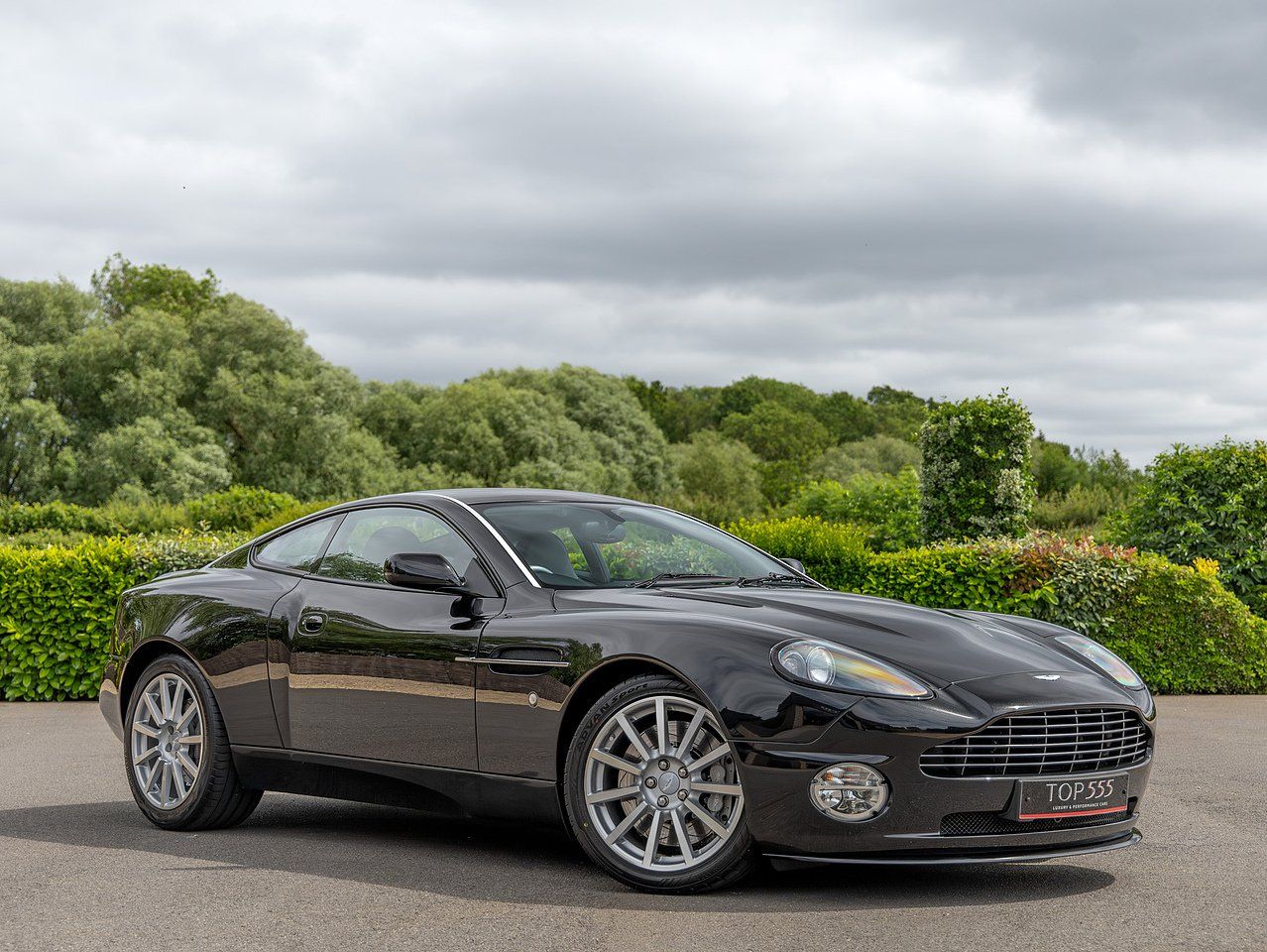 Aston Martin Vanquish S