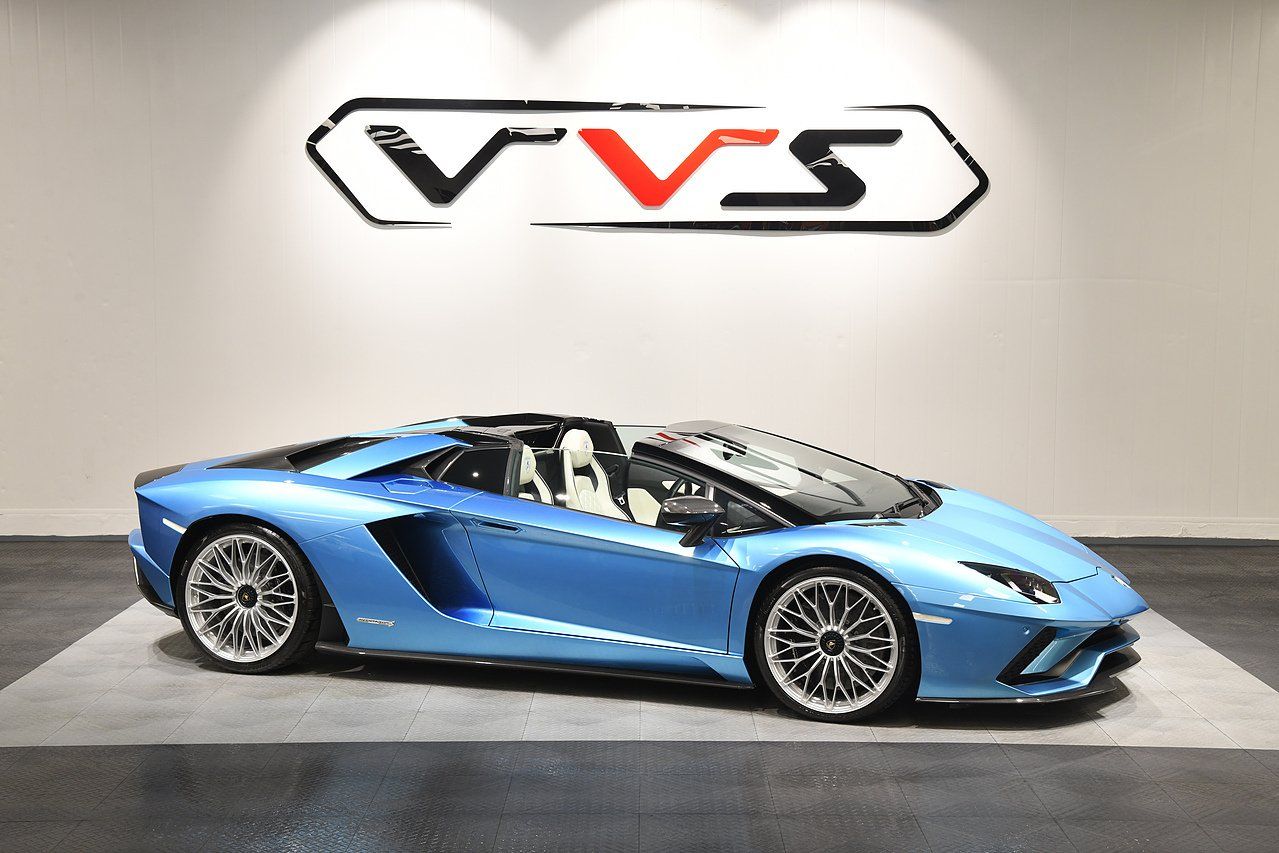 Lamborghini Aventador S Roadster
