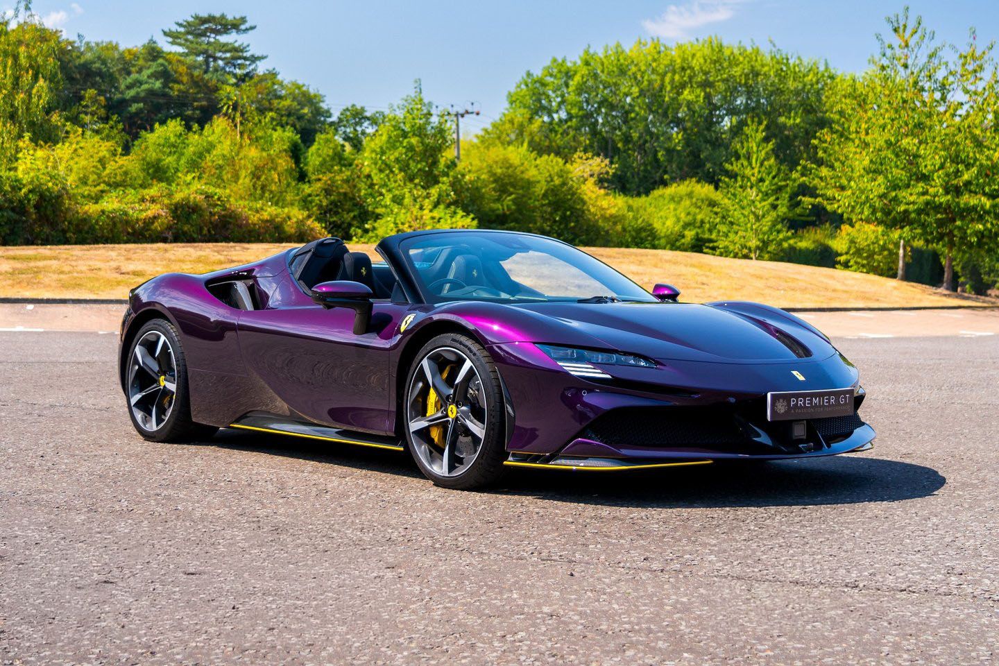 Ferrari SF90 Spider