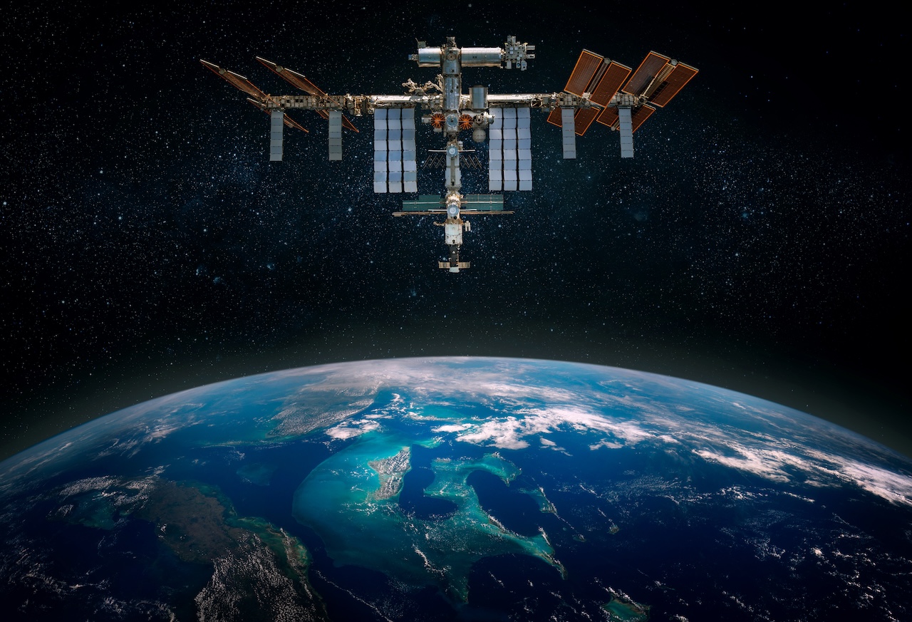 What a Navy SEAL and astronaut can teach us all about leadership, risk, and staying grounded