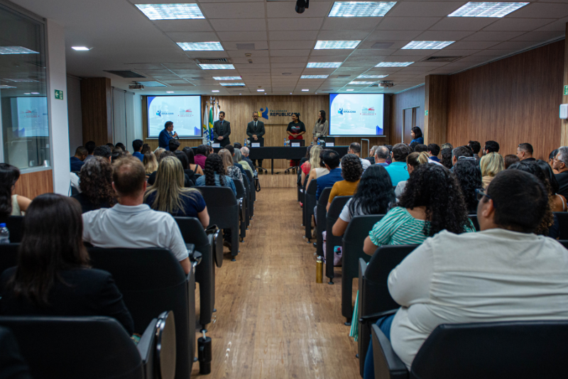 Faculdade Republicana sedia workshop sobre Tribunal do Júri e Provas Digitais promovido pela ABRACRIM-DF