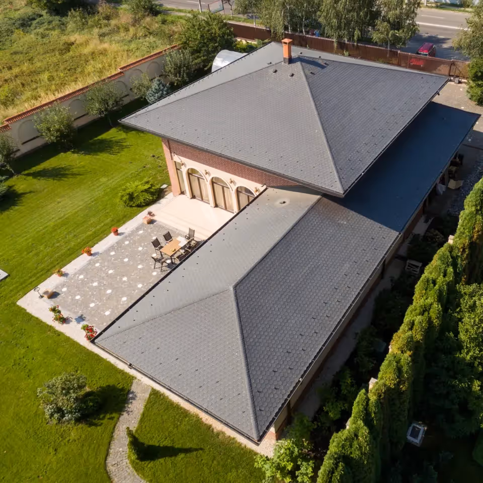 Будинок покритий Tegola Tradition [ l&bud ]