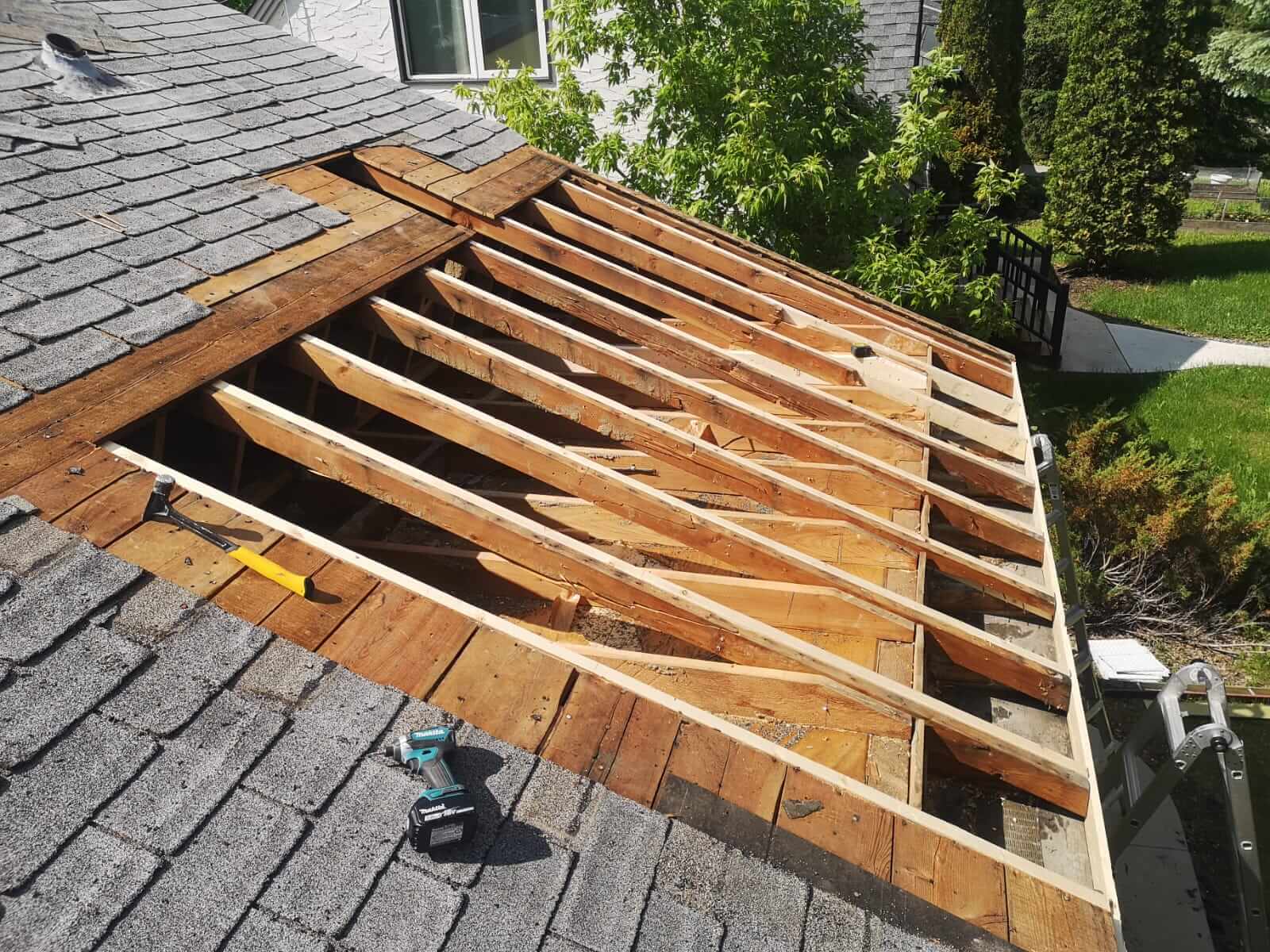 Newly rebuilt rood structure