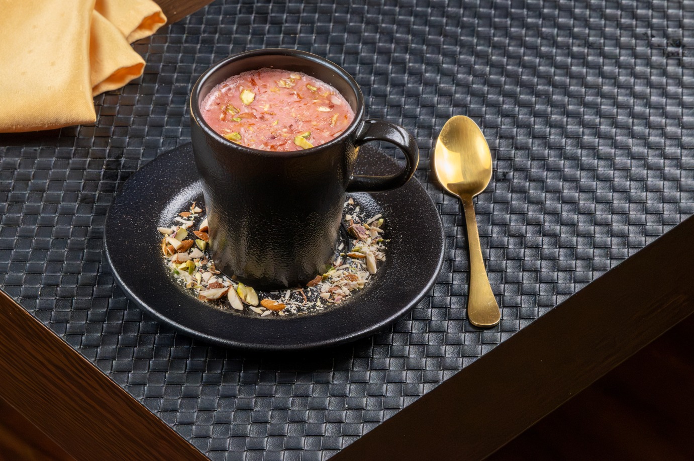 Kashmiri Tea (Seasonal)