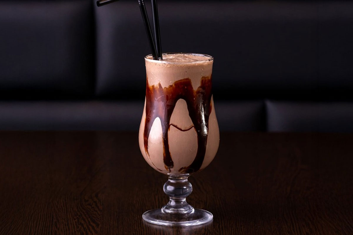 Smoothies & Shakes