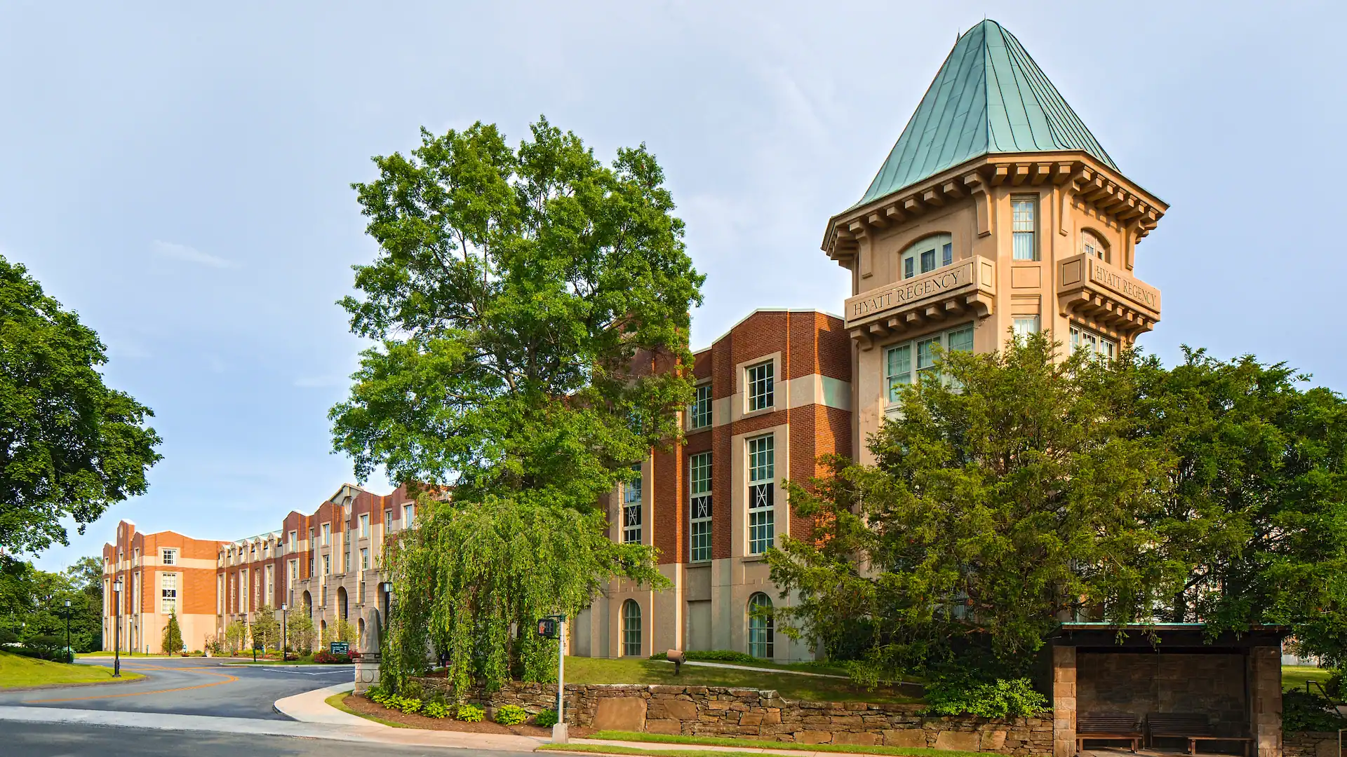 Hyatt Regency Greenwich; Luxury Hotels In Old Greenwich; https://www.hyatt.com/hyatt-regency/en-US/gwich-hyatt-regency-greenwich