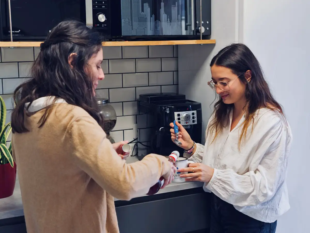 Coin café et détente avec Lisa et Justine
