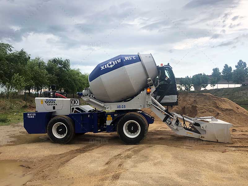 self loading concrete transit mixing truck