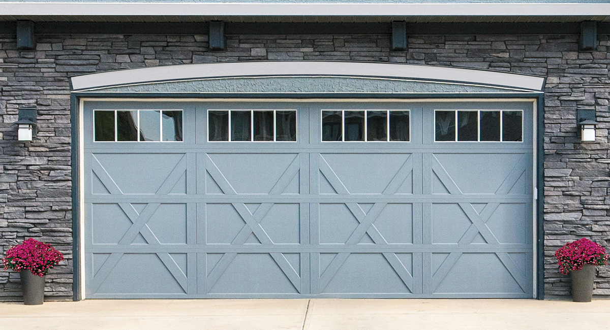 Wayne Dalton Carriage House Steel Garage Door, Model 8670