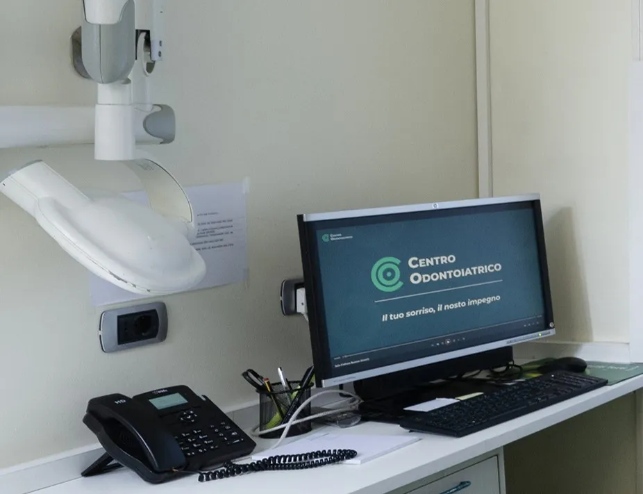 Studio dentistico attrezzato del centro
