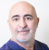 Roberto Tintinelli, odontoiatra e titolare del Centro Odontoiatrico