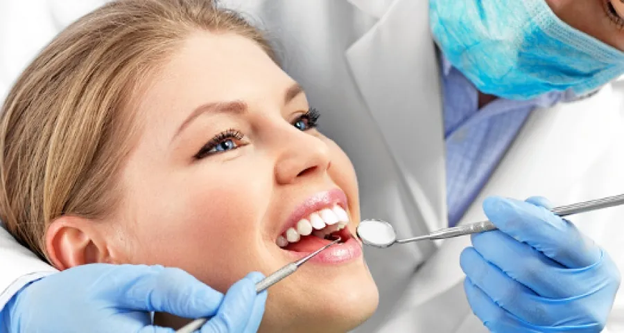 Sbiancamento dentale