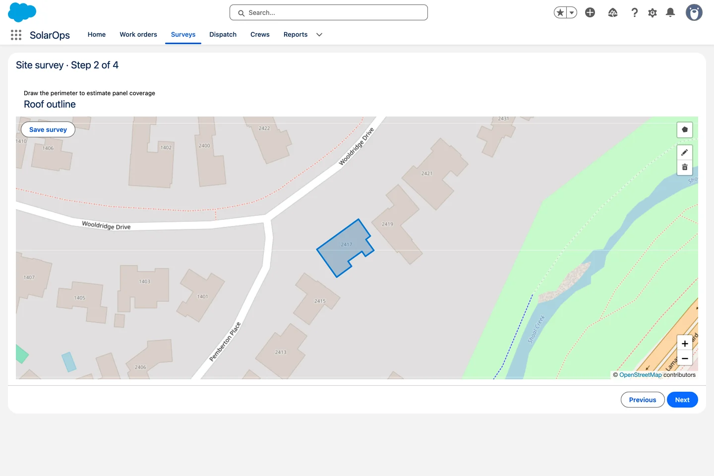 A site survey flow screen with a map where the technician draws the roof outline