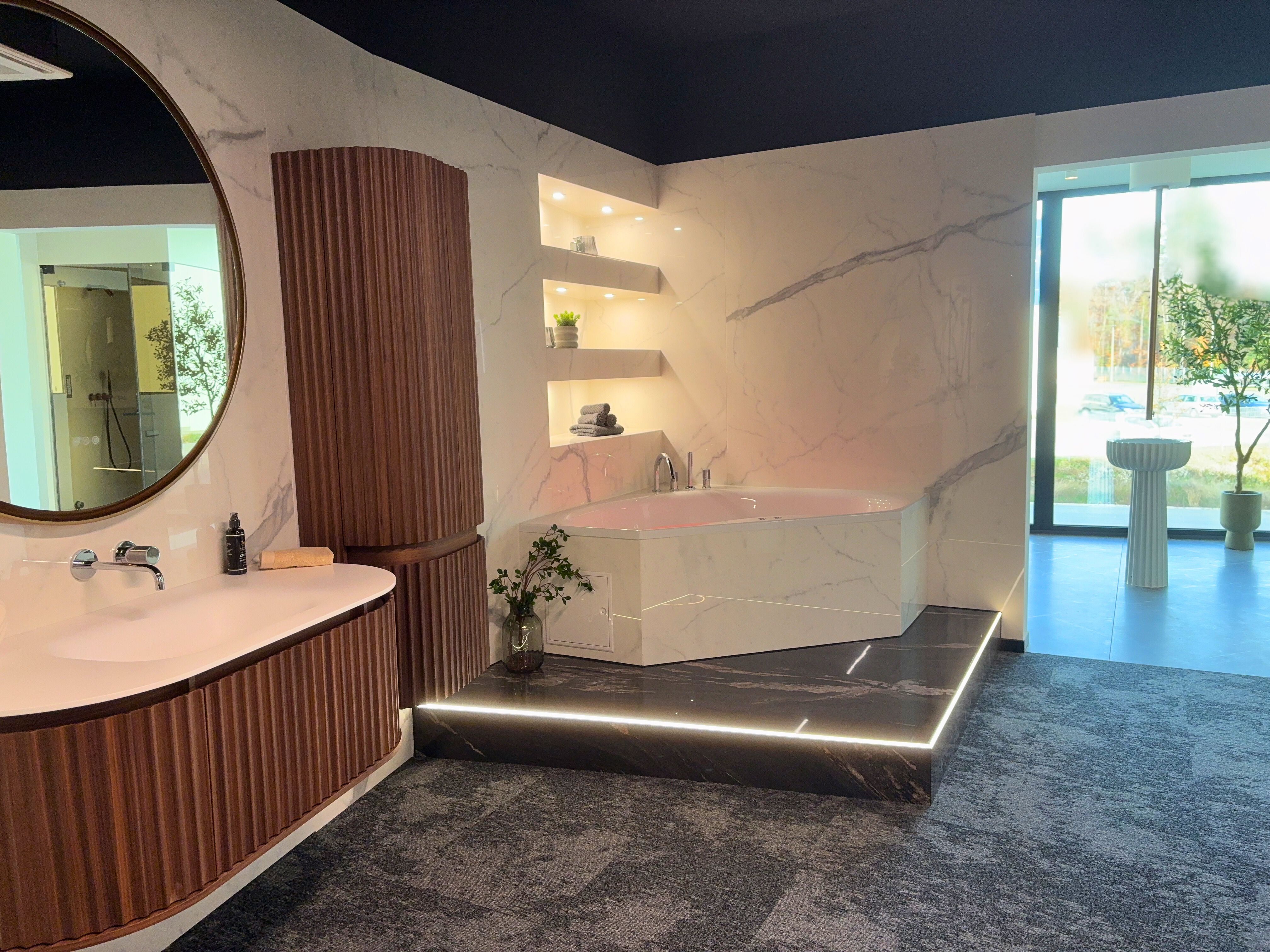 Dachboden Ausbau in Waldshut Tiengen - Vorher Nachher Bild - Komplette Haus Sanierung