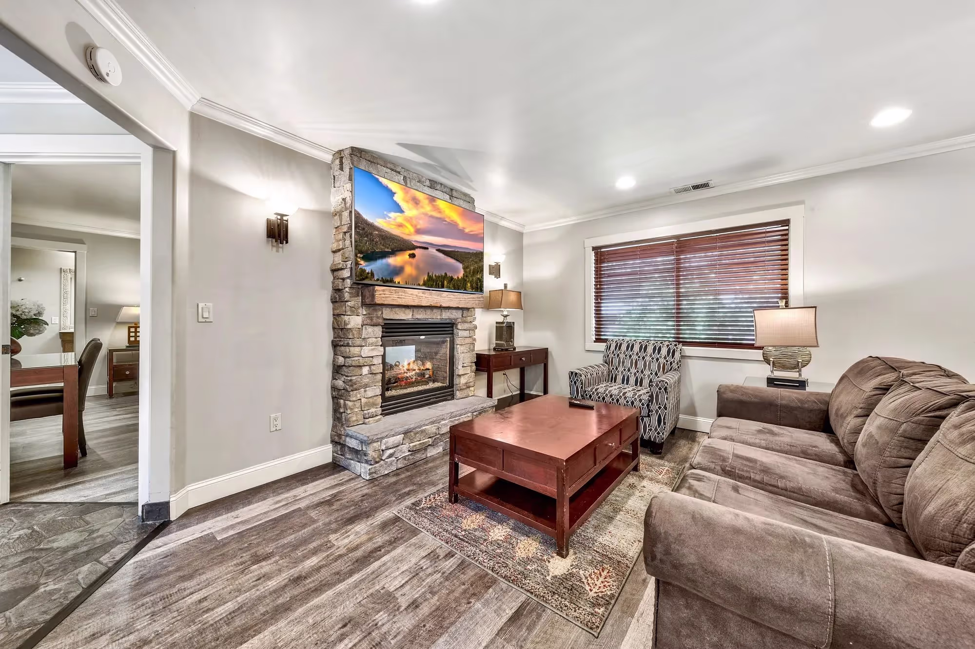 Black Diamond Living Room