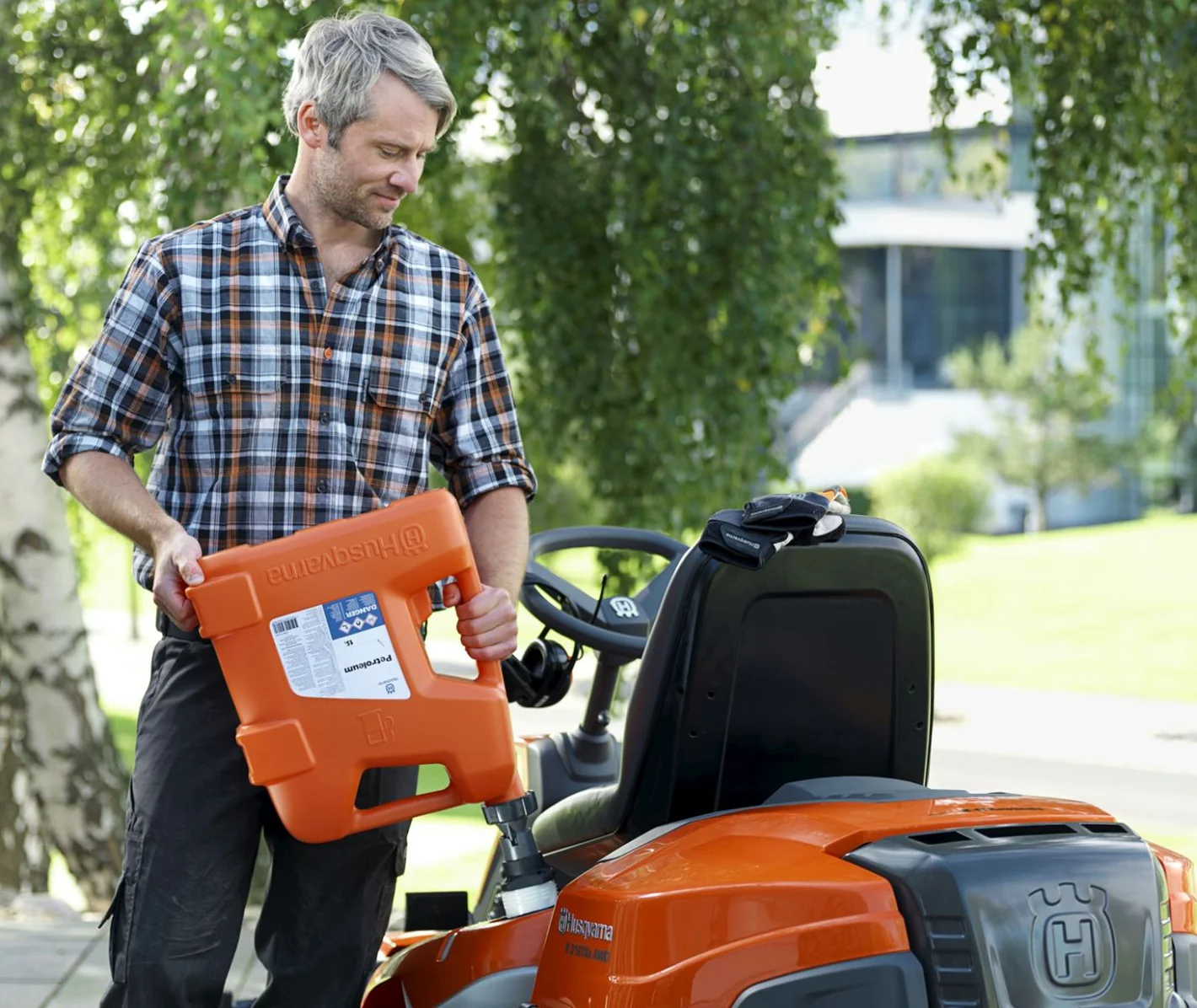 Melbourne's Mower Centre & The RedShed