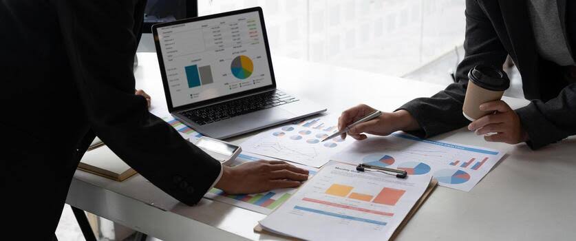Zoho Projects for Professionals: Work Smarter, Not Harder
