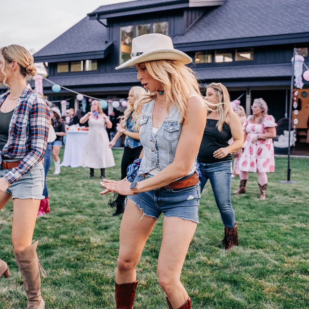 Line Dancing Classes