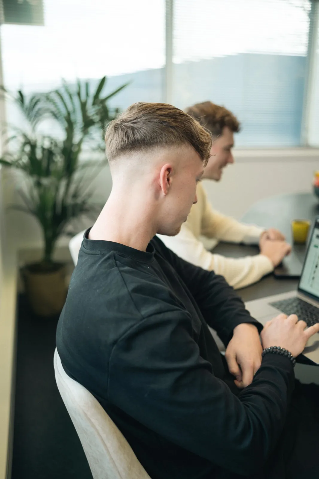 SEO-specialist aan het werk bij wboost