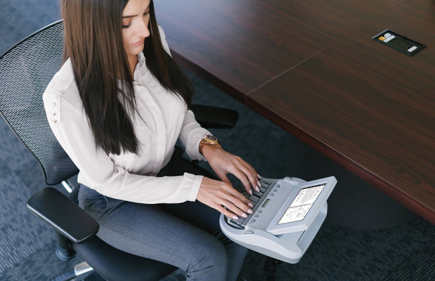 Q&A with Stenographer Rachel: Why She Loves What She Does