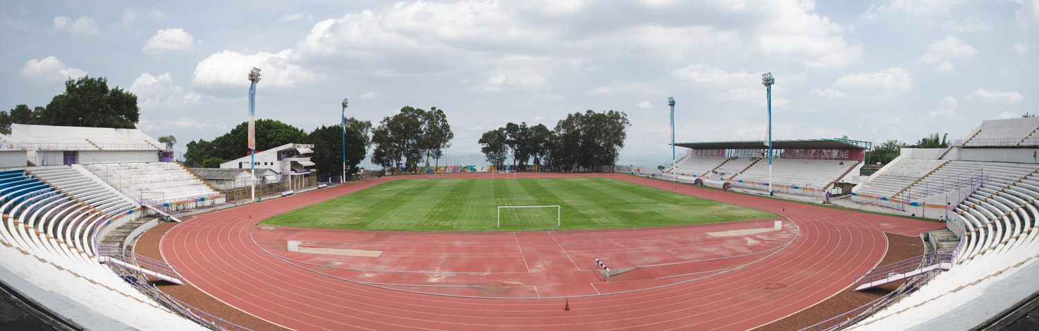 Vista general del Estadio Centenario dentro de la Unidad Deportiva Centenario en Cuernavaca