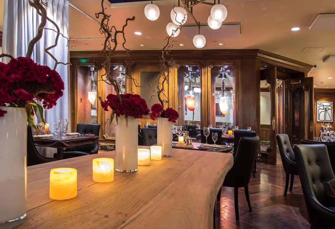 The Garden City Hotel guestroom